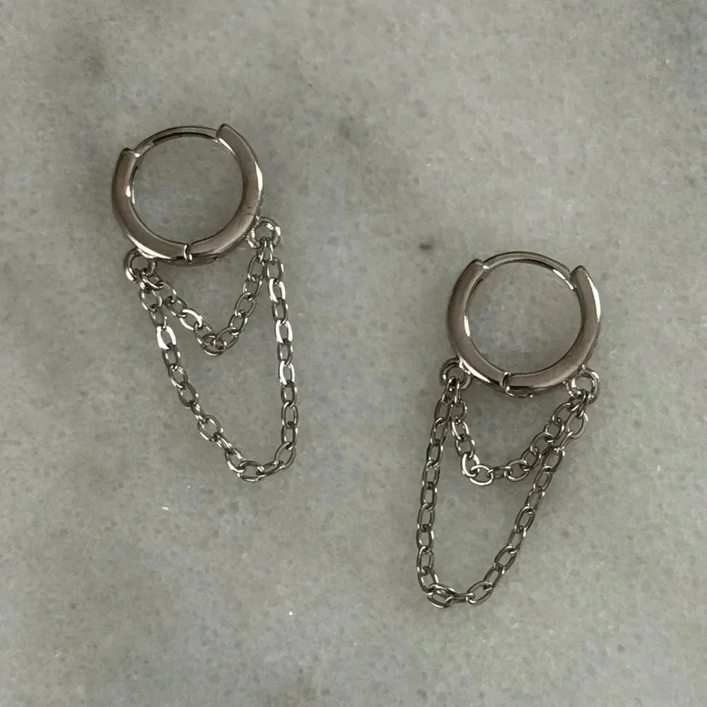 COPY - Sterling Silver Chain Huggie Hoop Earrings Brand New - Picture 1 of 4
